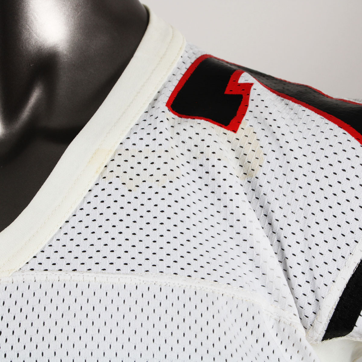 104341-42_04 104341-42_04