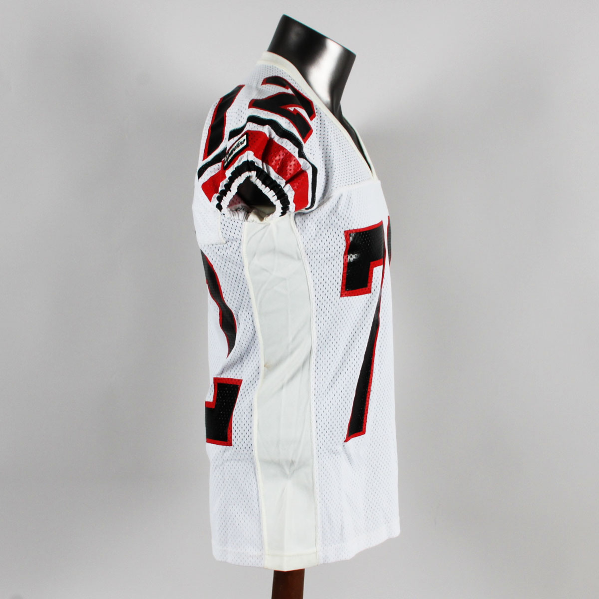 104341-42_07 104341-42_07