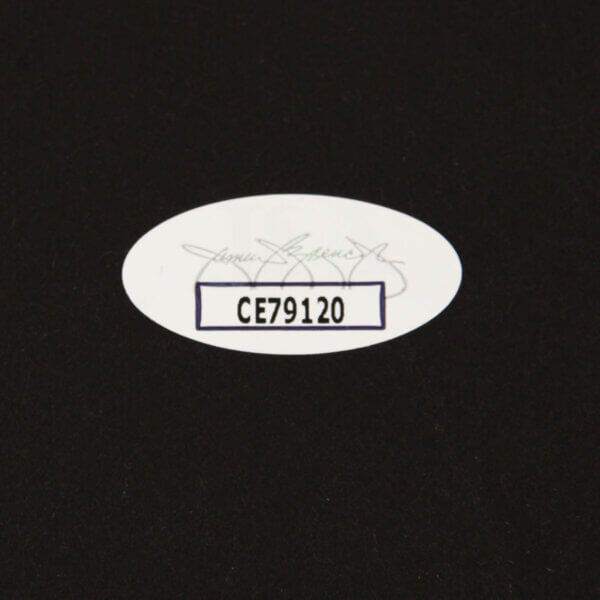 104750-dis_06