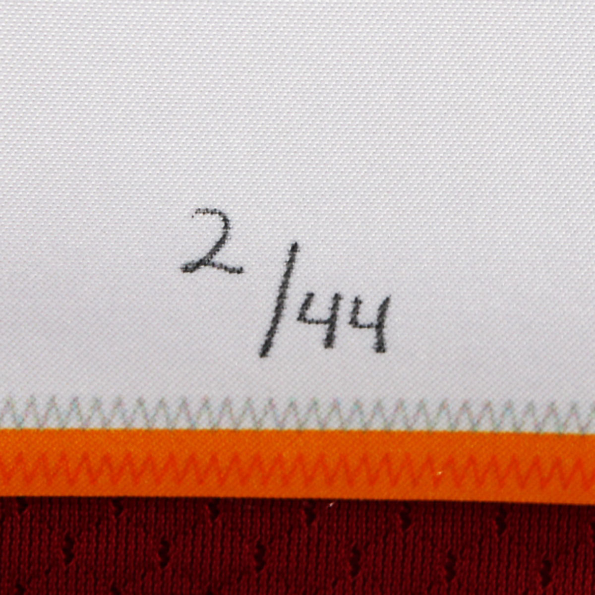 104779-50_05 104779-50_05