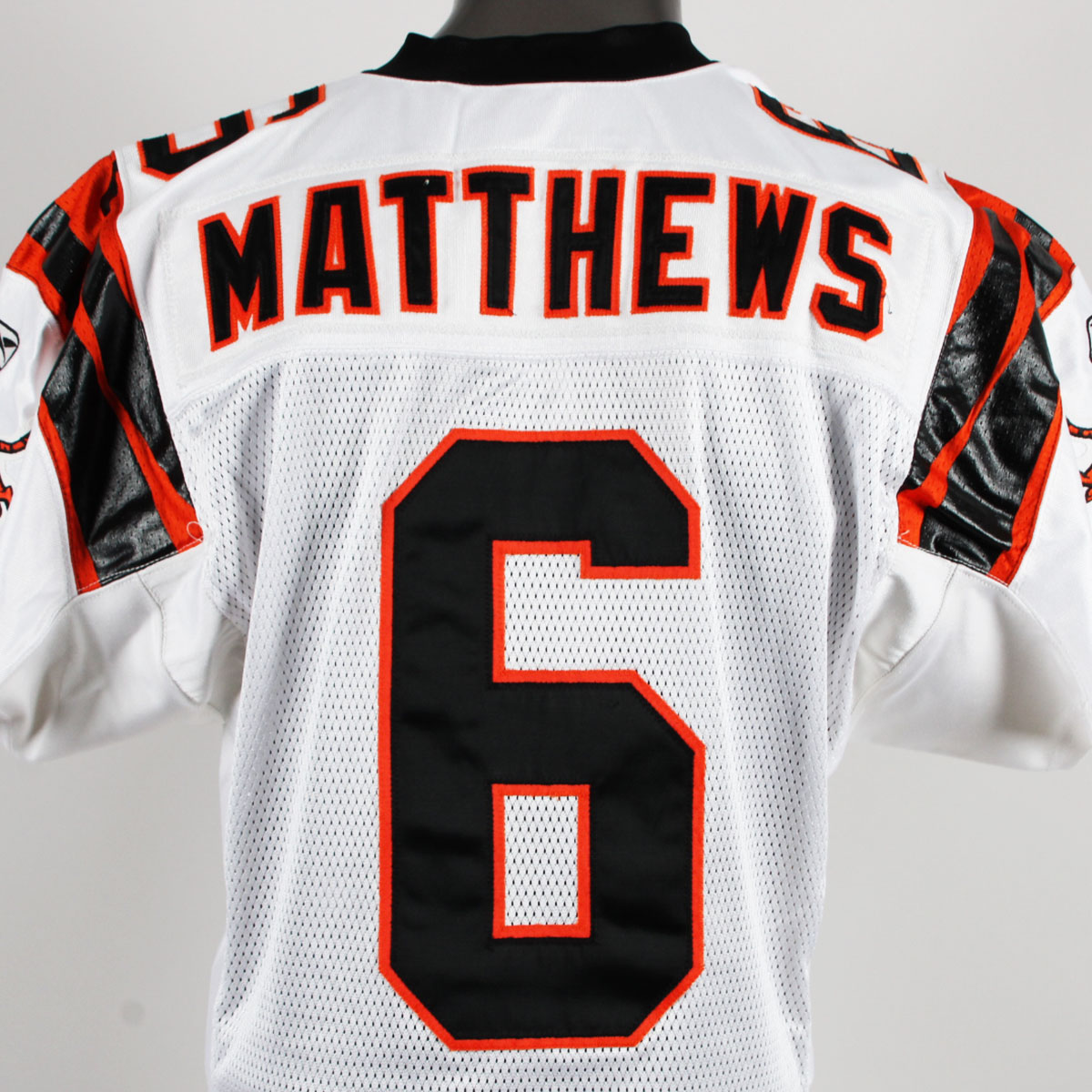 105515-43_02 105515-43_02