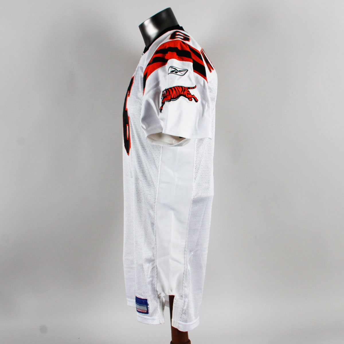 105515-43_05 105515-43_05