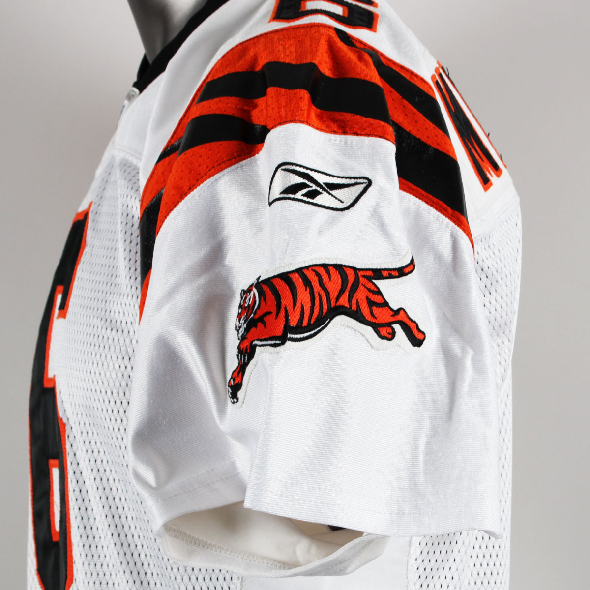 105515-43_06 105515-43_06