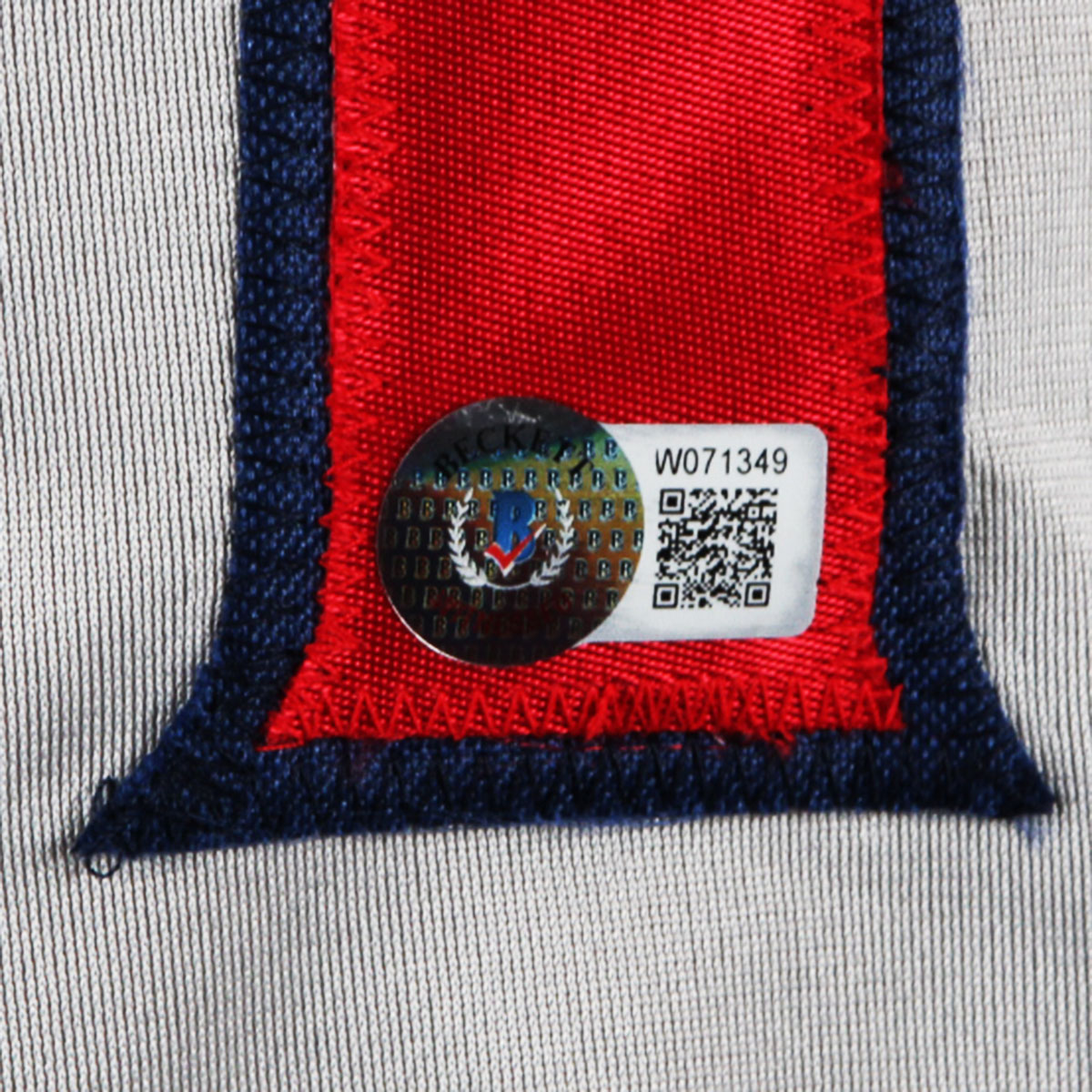 105733-50_03 105733-50_03