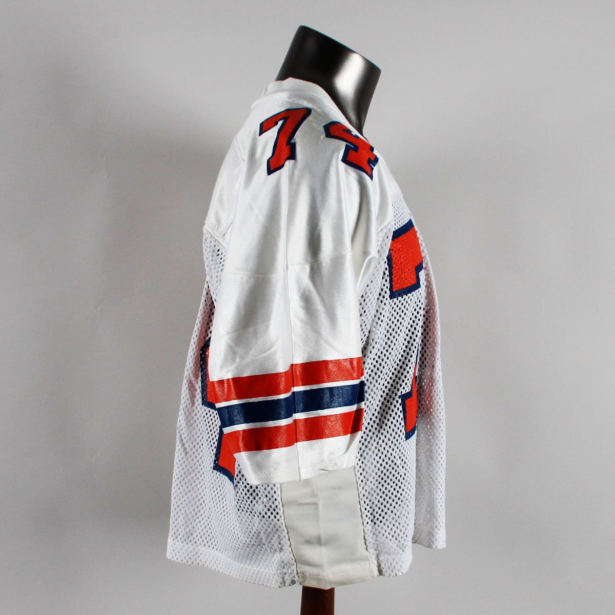 106724-40_06 106724-40_06