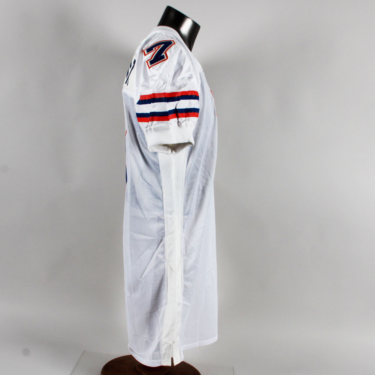 106763-40_05 106763-40_05