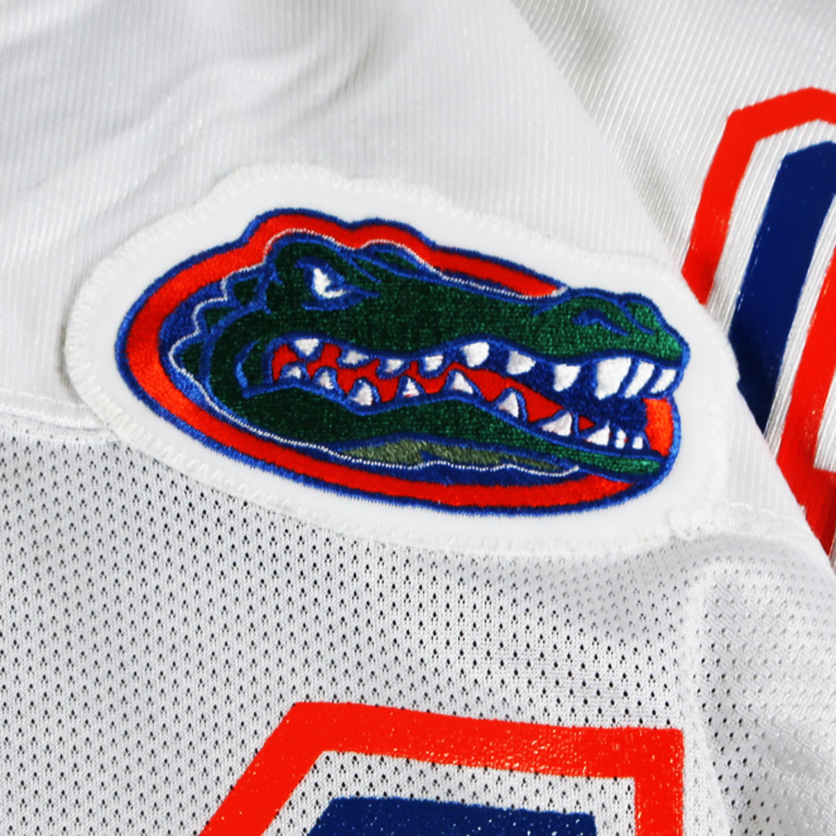 106765-40_04 106765-40_04