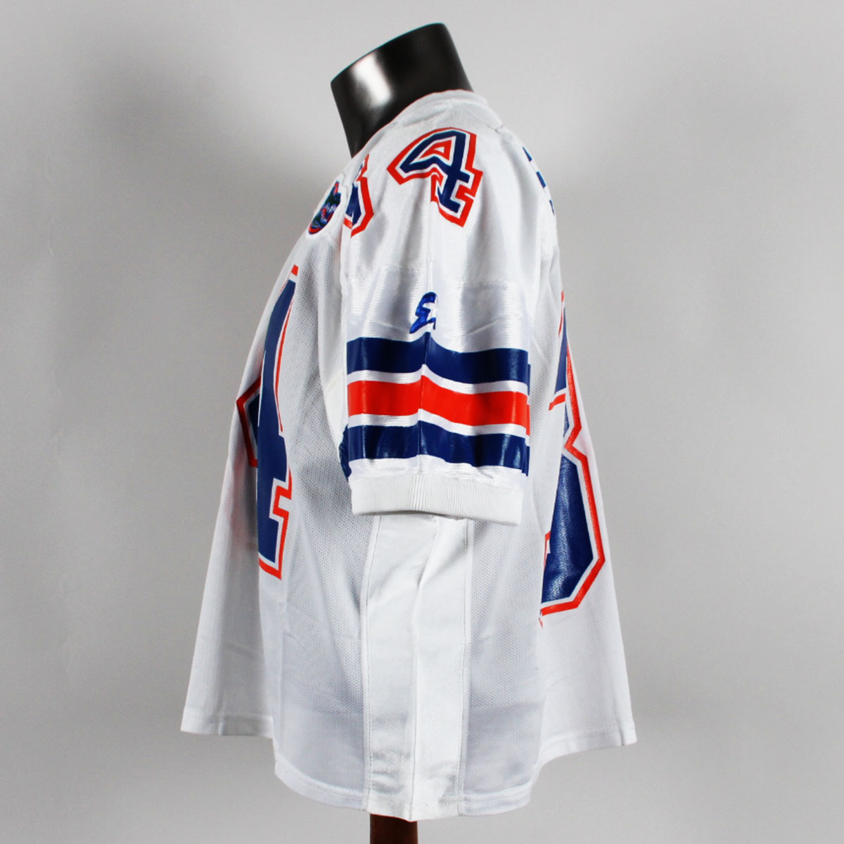 106765-40_05 106765-40_05