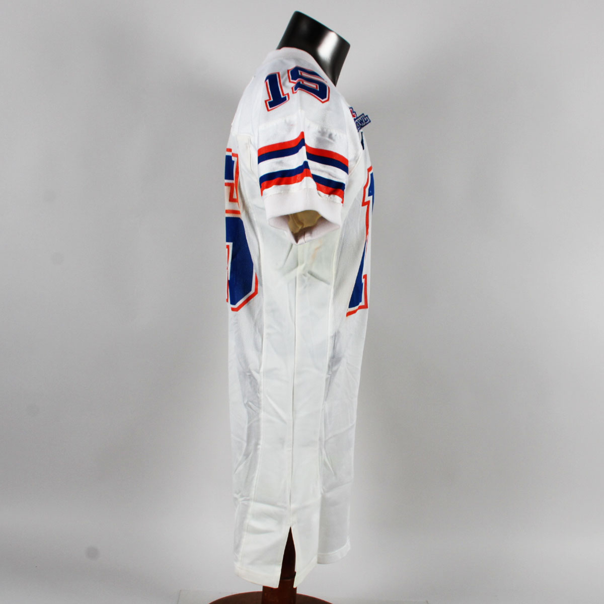 107815-40_08 107815-40_08