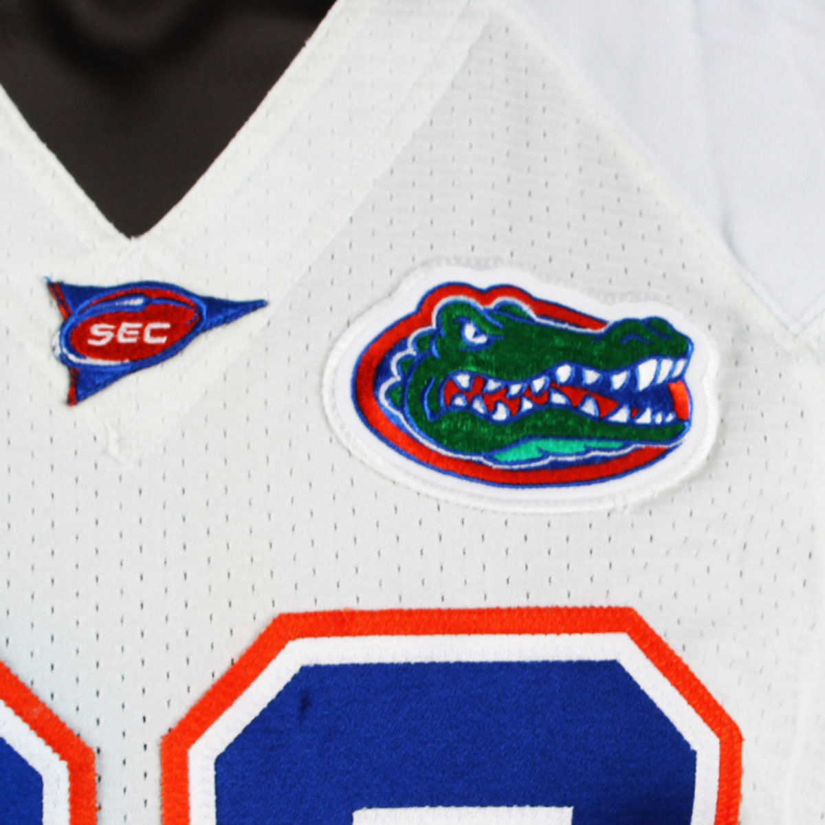 107816-40_04 107816-40_04