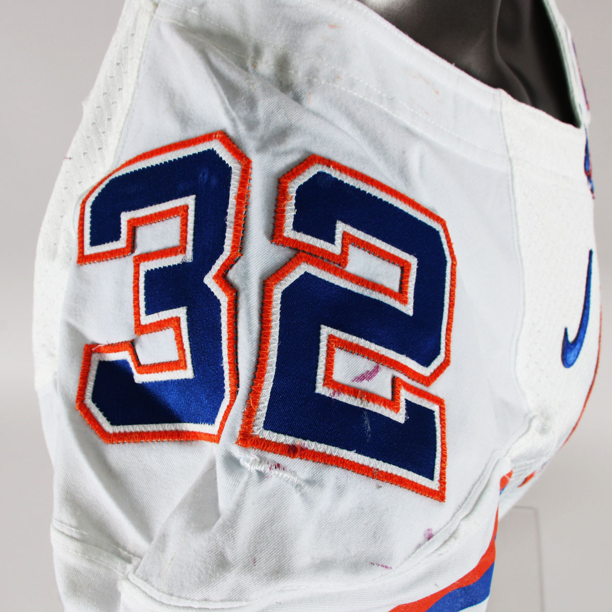 107816-40_10 107816-40_10