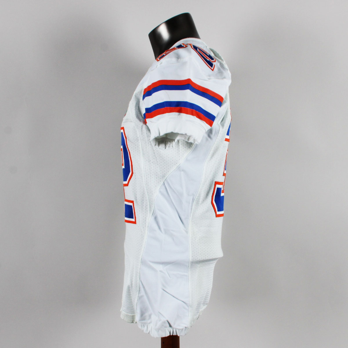 107816-40_12 107816-40_12