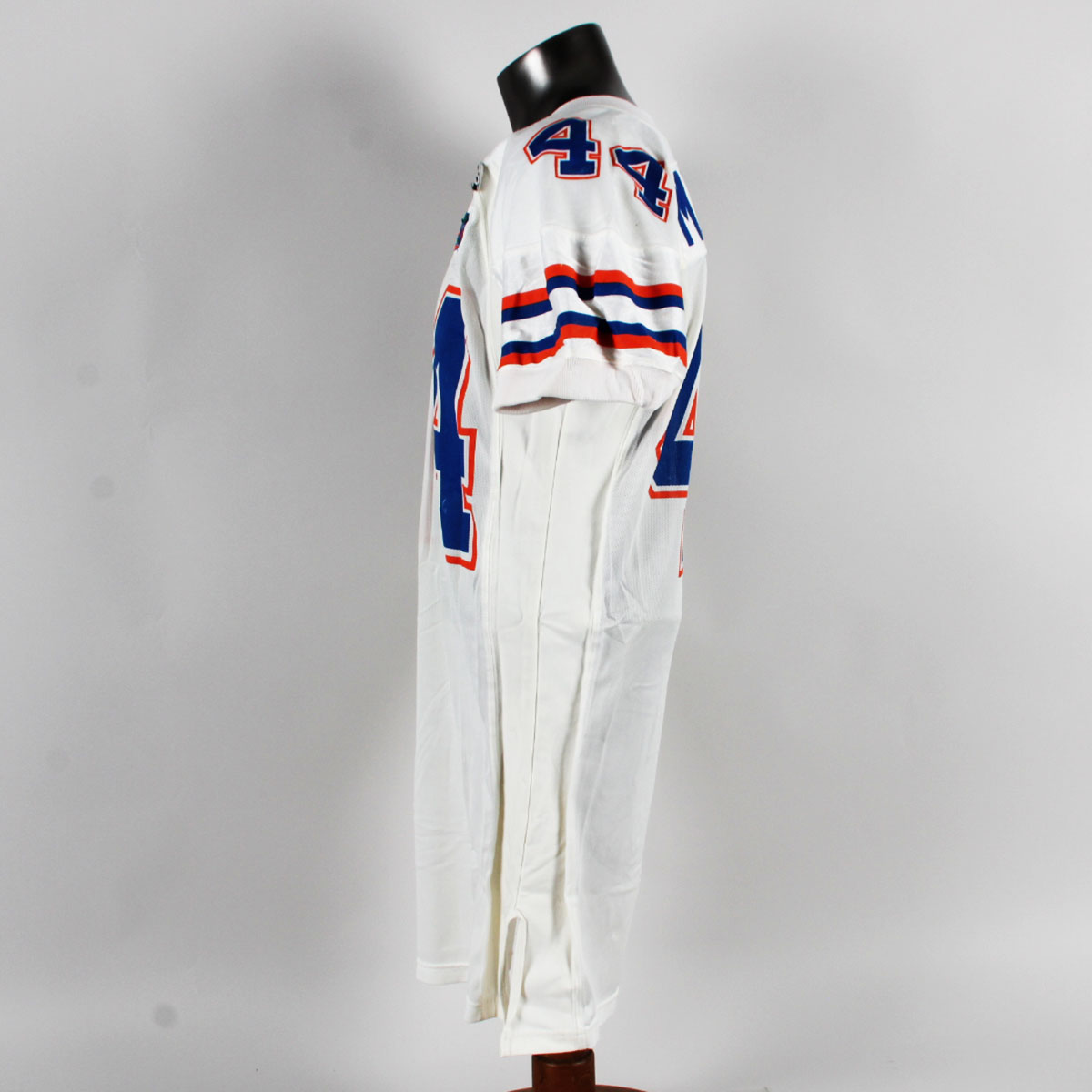 107844-40_13 107844-40_13