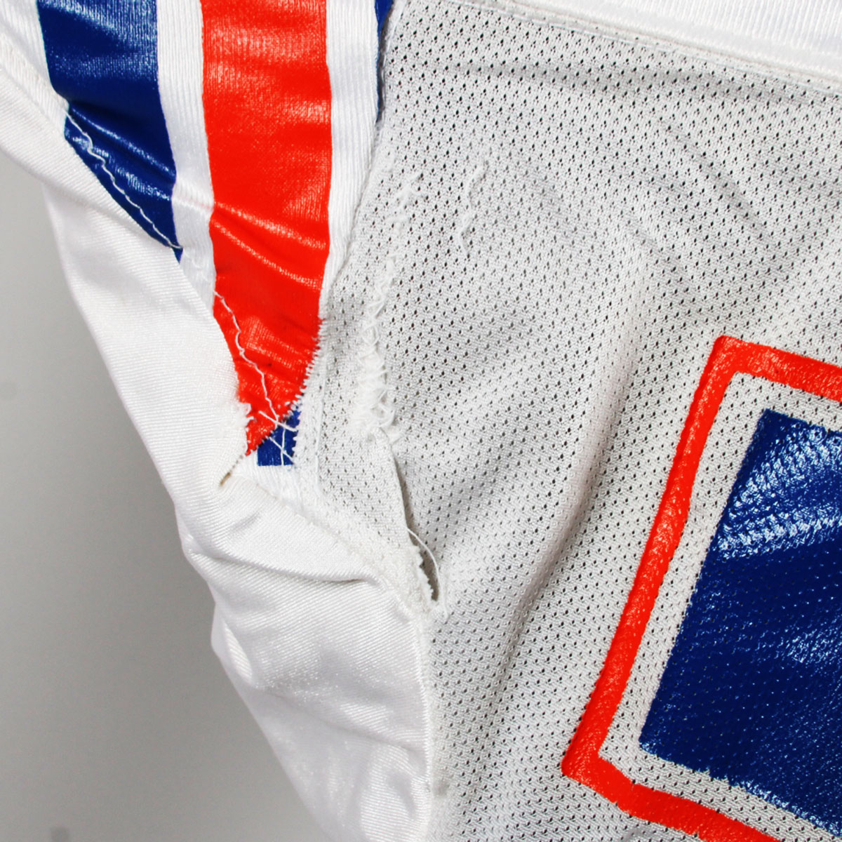 107911-40_03 107911-40_03