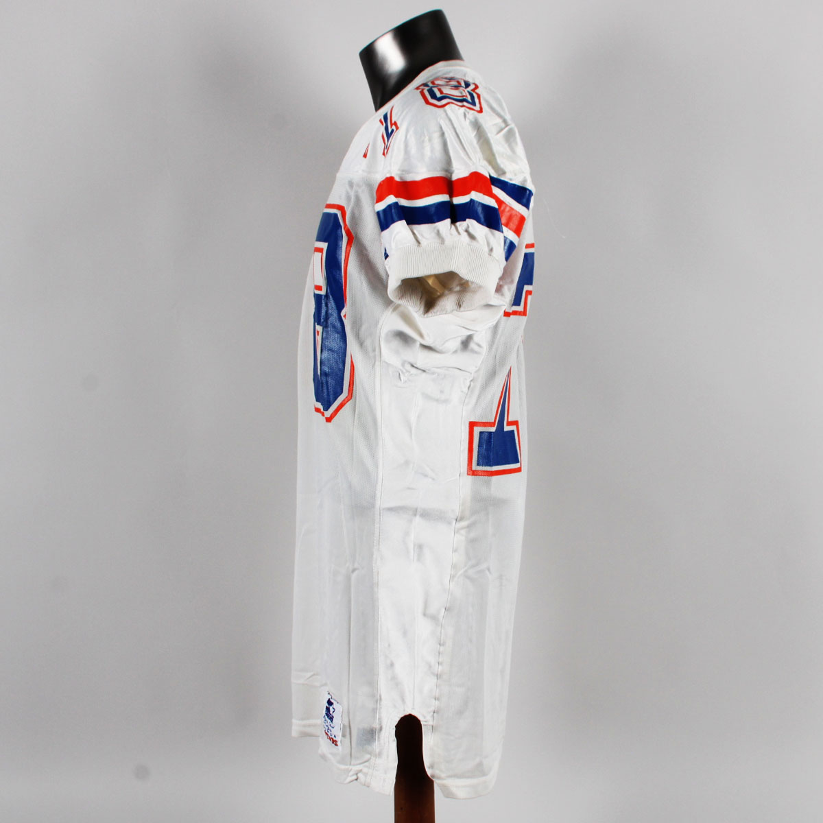 107911-40_09 107911-40_09