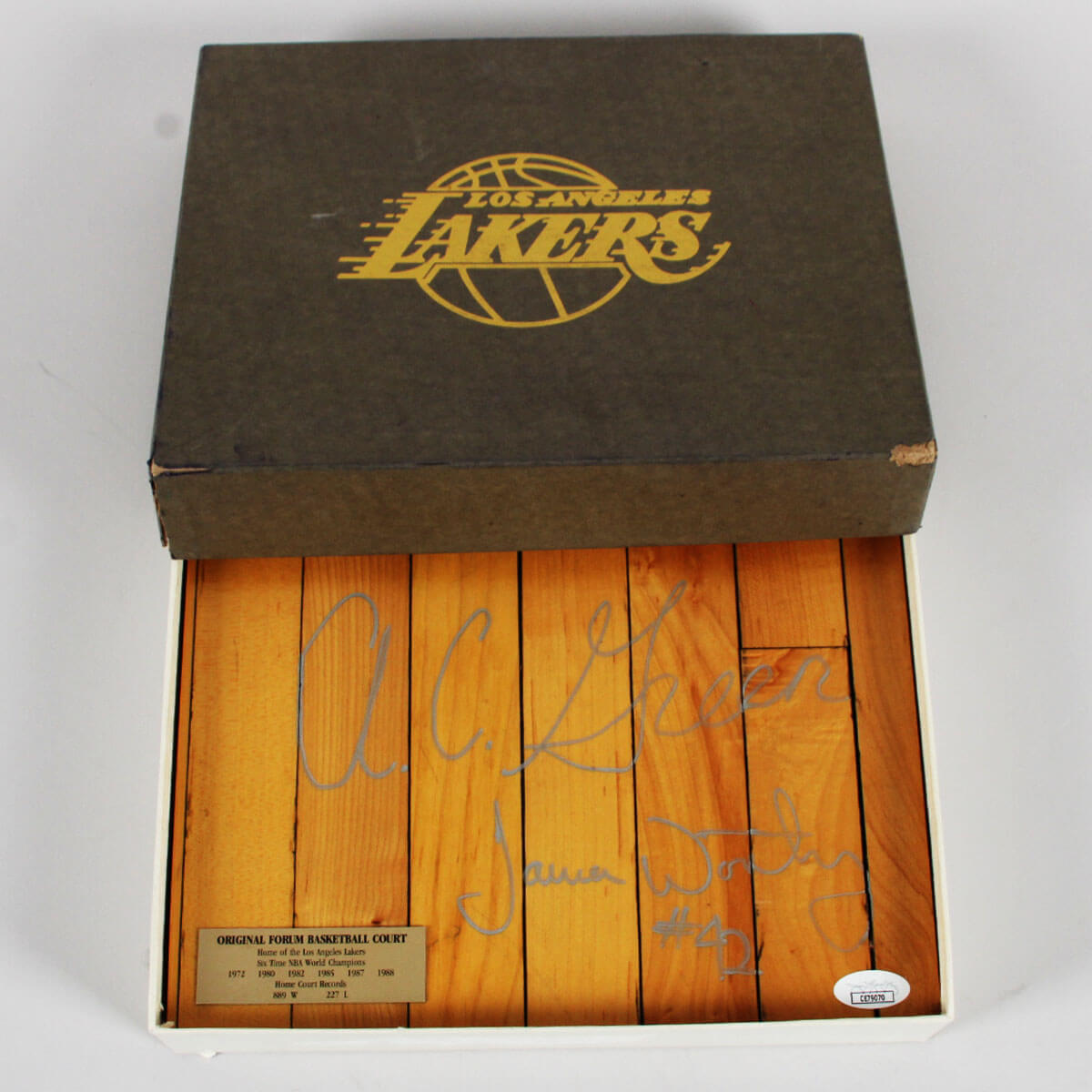 111649-bw10_07 111649-bw10_07