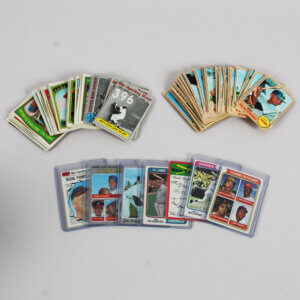 1968-1974 Topps Baseball Lot of 105 Cards w/stars VG-Ex+