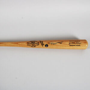Willie Mays Signed Bat Giants - COA PSA/DNA