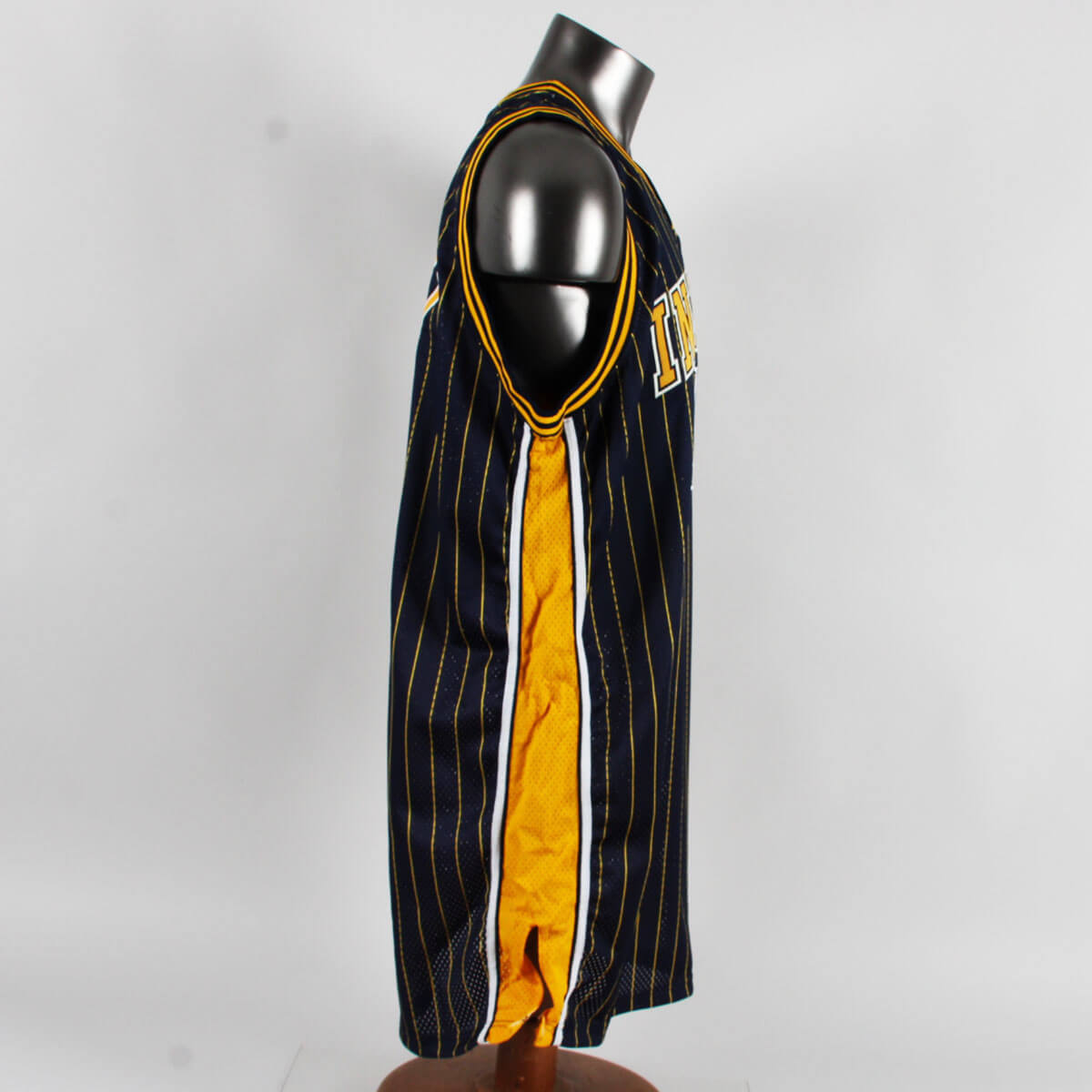 116079-41_07 116079-41_07