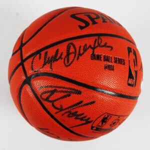 Rockets HOFers & Stars Signed Basketball Hakeem Olajuwon, Yao Ming, Clyde Drexler, etc. - COA JSA