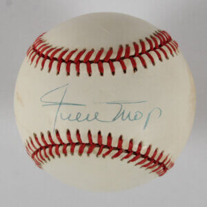 Willie Mays Signed Baseball Giants - COA JSA