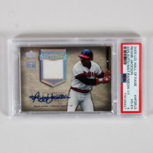 2005 U.D. Hall of Fame Reggie Jackson Graded Card #HFSRJ3 SSN. AUTO-Mat. Rainbow 1/1 - PSA 4