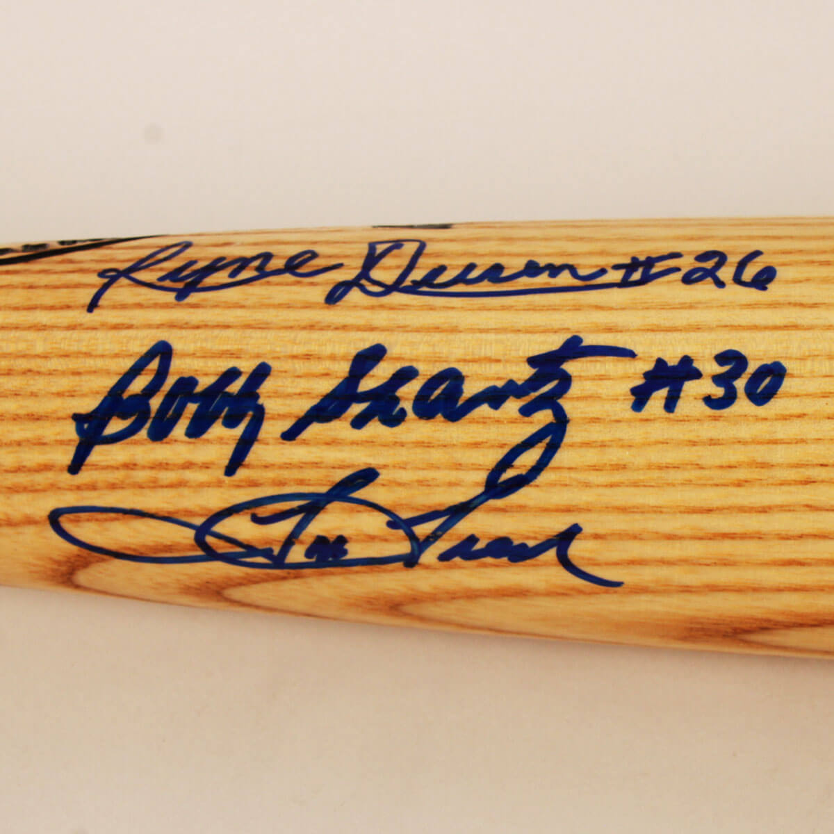 122823-32h_04 122823-32h_04