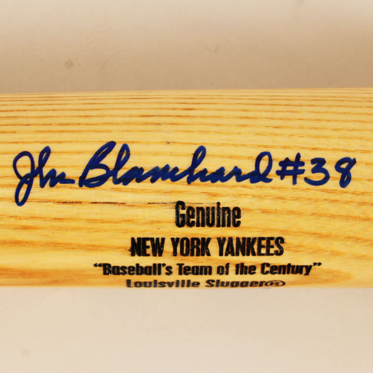 122823-32h_07 122823-32h_07