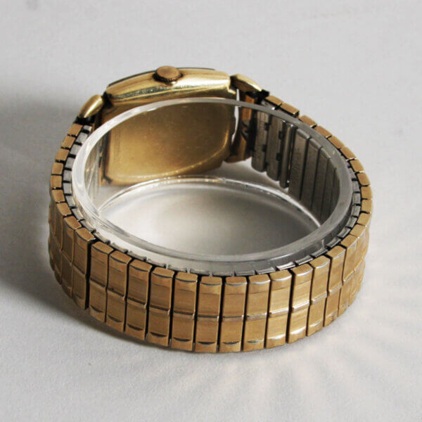 130273-dis_04 130273-dis_04