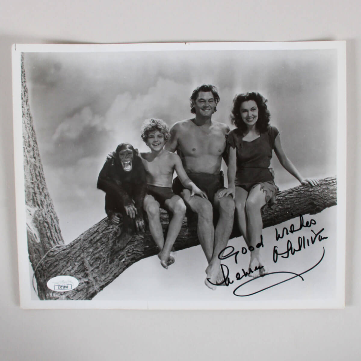 Maureen O'Sullivan Signed Photo 8x10 - COA JSA