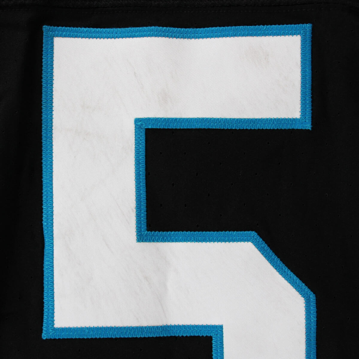 131721-40_02 131721-40_02