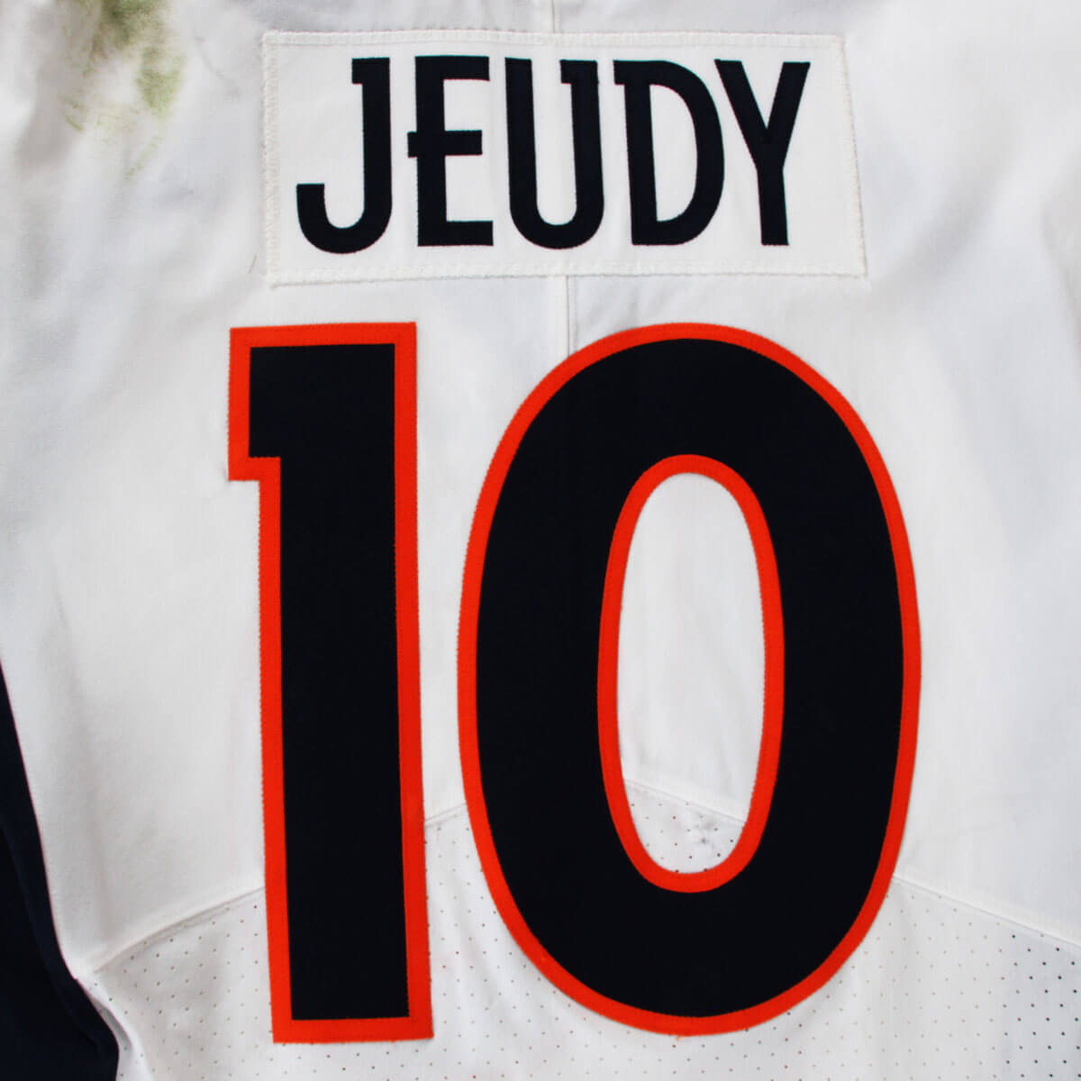 131724-40_03 131724-40_03