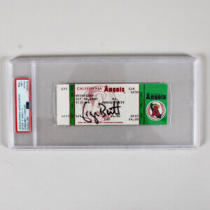 GEORGE BRETT SIGNED 3000 HIT FULL TICKET 9/30/1992 ROYALS/ANGELS PSA 7 AUTO PSA 8