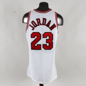 1994-95 Michael Jordan Game-Issued Jersey COA Provenance -100% Authentic Team