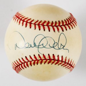 Derek Jeter Signed Baseball Yankees - COA JSA
