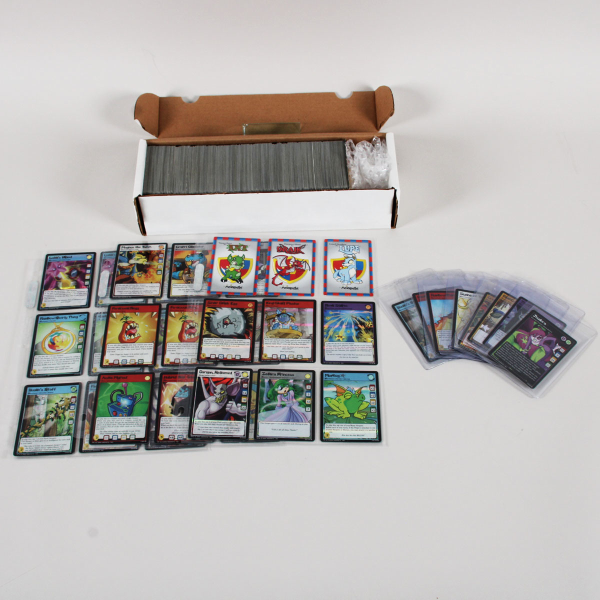 2003-04 Neopets Trading Card Collection TCG Lot with Holographic & Promos (800+)