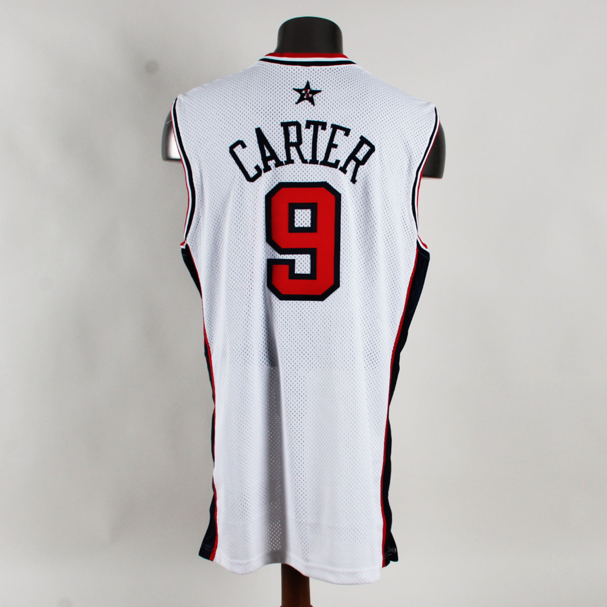 Vince Carter Game Issued Jersey w/ Shorts 2000 Team USA Uniform