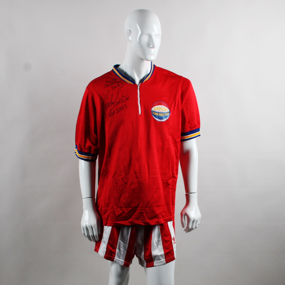 1992-93 Meadowlark Lemon Game-Worn Shooting Shirt Shorts Signed COA Legacy Foundation