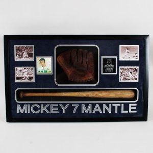 Mickey Mantle Vintage 1950s Glove & Bat + Signed 3 1/2 x 4 Photo Display COA JSA