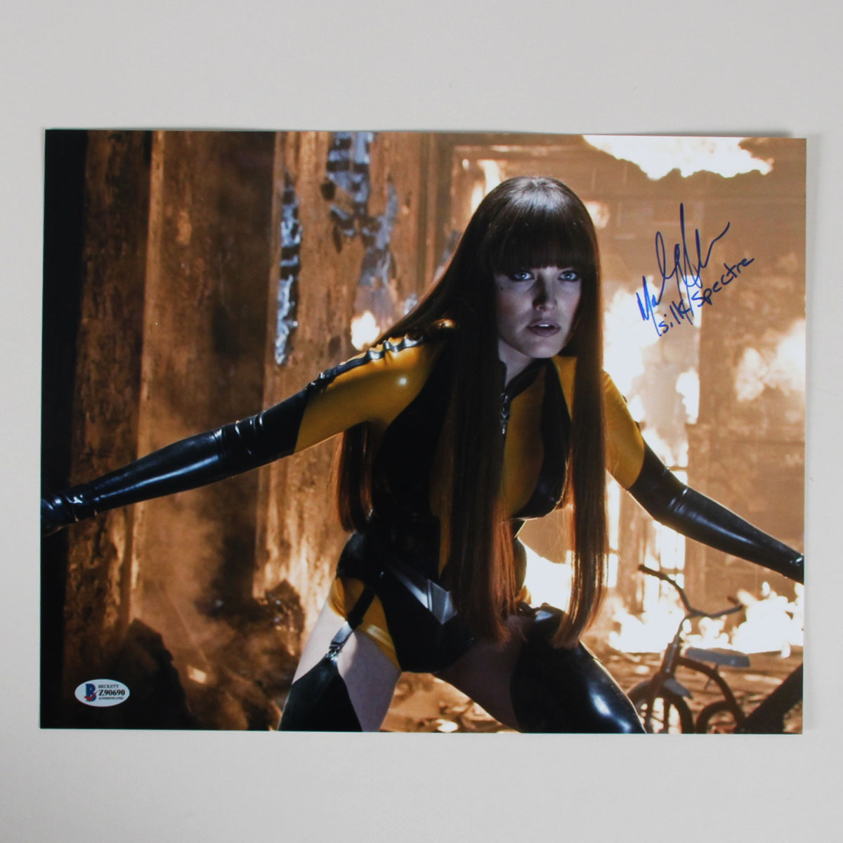 Malin Akerman Signed Photo 11x14 Watchmen - COA BAS