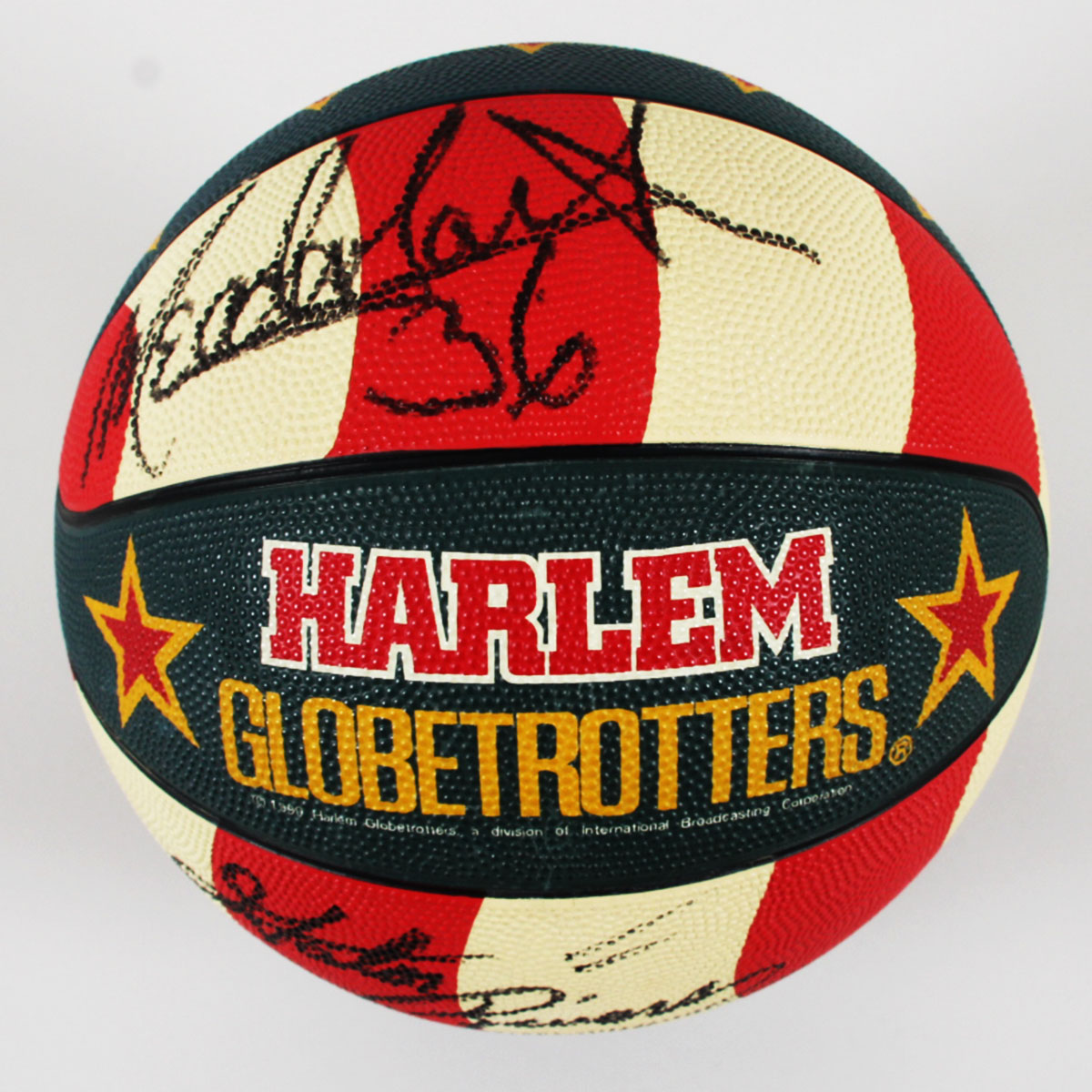 Harlem Globetrotters Team Signed Basketball 6 Sigs. Marques Haynes, Curly Neal etc. - COA Legacy Foundation