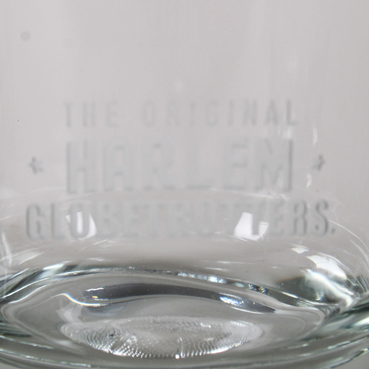 152025-bw12_02