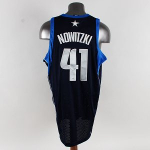 Dirk Nowitzki Signed Jersey Mavericks - COA JSA