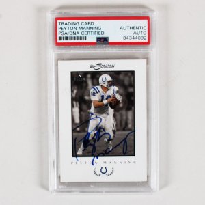 2004 Fleer Peyton Manning Signed PSA Certified Autographed Trading Card