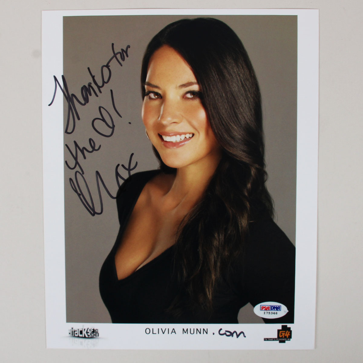 Olivia Munn Signed Photo 8x10 - COA PSA/DNA