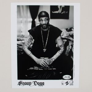Snoop Dogg Signed Photo 8x10 - COA JSA