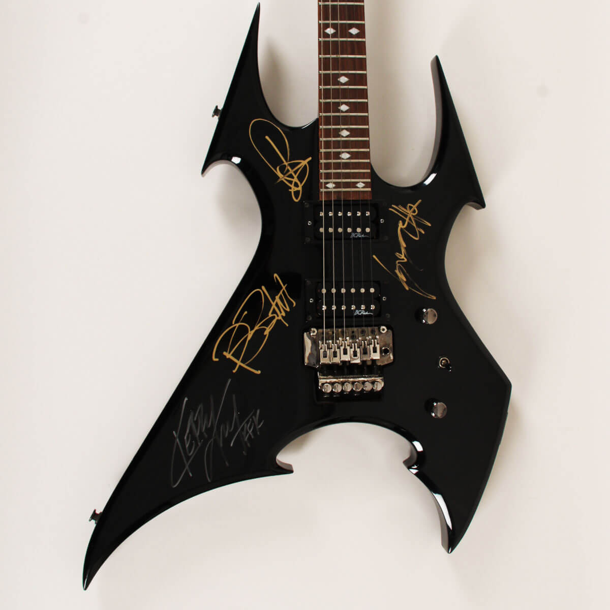 Slayer Band Signed B.C. Rich Guitar (4) Kerry King, Gary Holt, Paul Bostaph, Jeff Hanneman - COA JSA