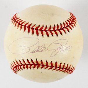 Pete Rose Signed Baseball Reds - COA PSA/DNA