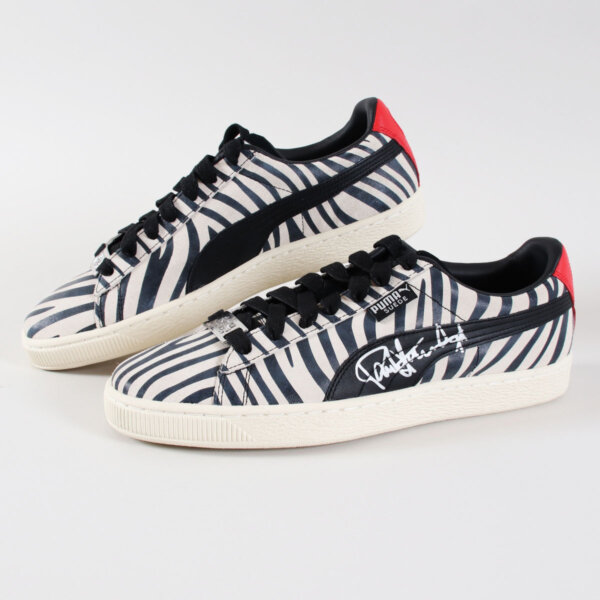 Paul Stanley Signed Sneakers w/ Photo Puma Suede - COA JSA