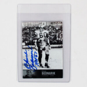 1997 Upper Deck NFL Legends Chuck Bednarik Signed Card "HOF 67" Eagles #22 - COA JSA